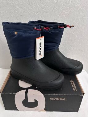 BOGS Snow Shell Boots Kids Size 7 Navy NIB